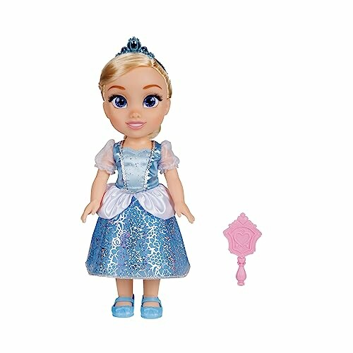 Pop van prinses met blauwe jurk en accessoires