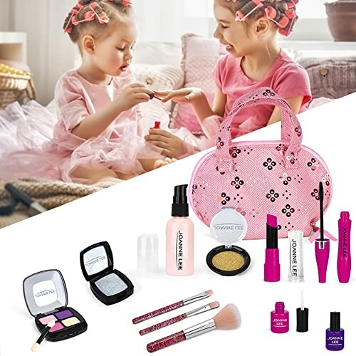 Kinderen spelen met make-up en een speelset.