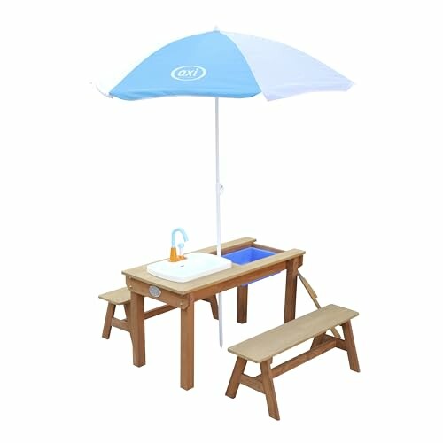 Kinderpicknicktafel met parasol en waterbak.