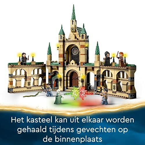 Lego kasteel met figuren in gevecht