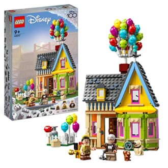 LEGO huis met ballonnen en figuren uit Disney's Up