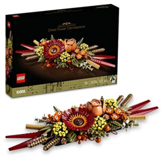 LEGO set met gedroogde bloemen als middelpunt