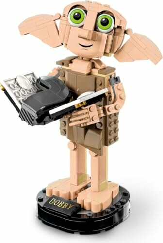 LEGO-figuur van een elf met een boek