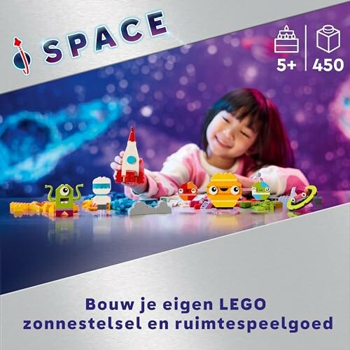 Kind speelt met LEGO ruimtebouwset