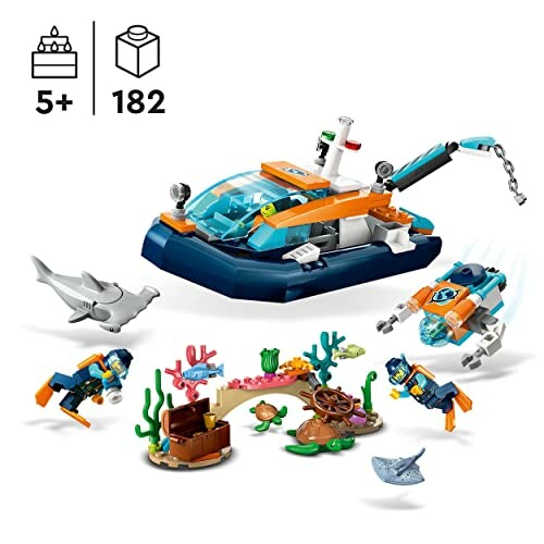 Lego set voor onderwateravontuur met figuren en accessoires.