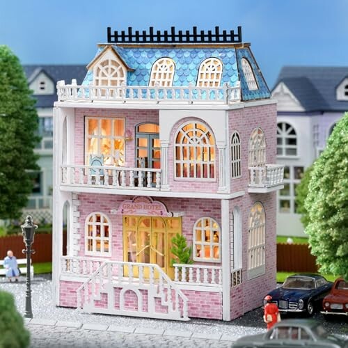 Miniatuur poppenhuis met Victoriaanse stijl