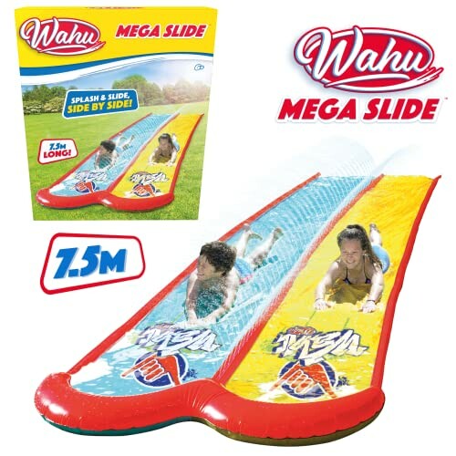 Kinderen glijden op Wahu Mega Slide waterglijbaan