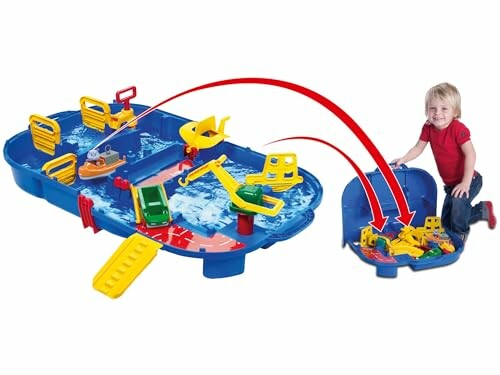 Kind speelt met water speelset